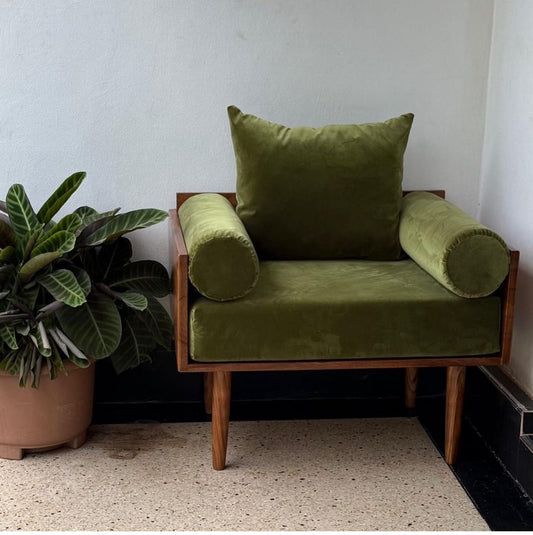 Noniita Chair
